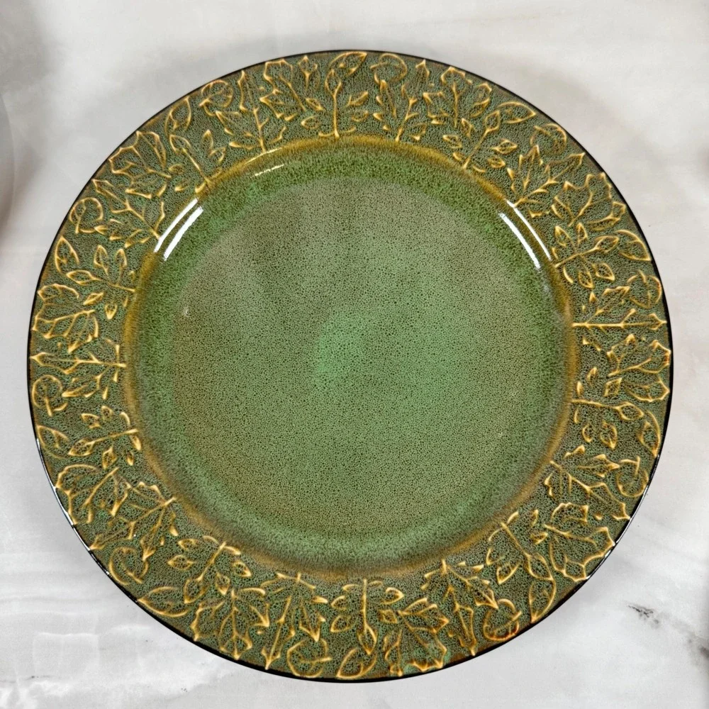 Roscher and Co Olive Green Leaf Collection Dinner Plates 11